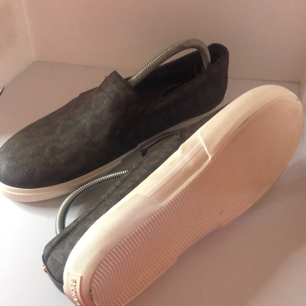 Women’s MK slip on canvas shoes - Picture 3 of 10